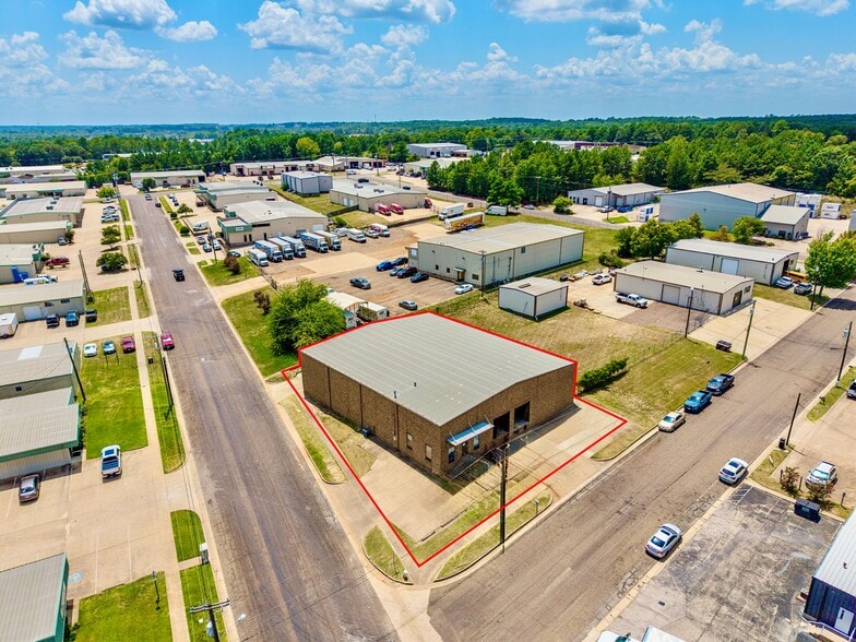 1902 Patridge St, Tyler, TX for sale - Building Photo - Image 1 of 14