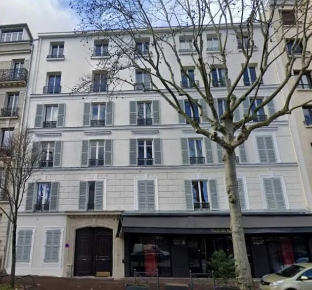 Flex in Vanves for sale - Building Photo - Image 1 of 5