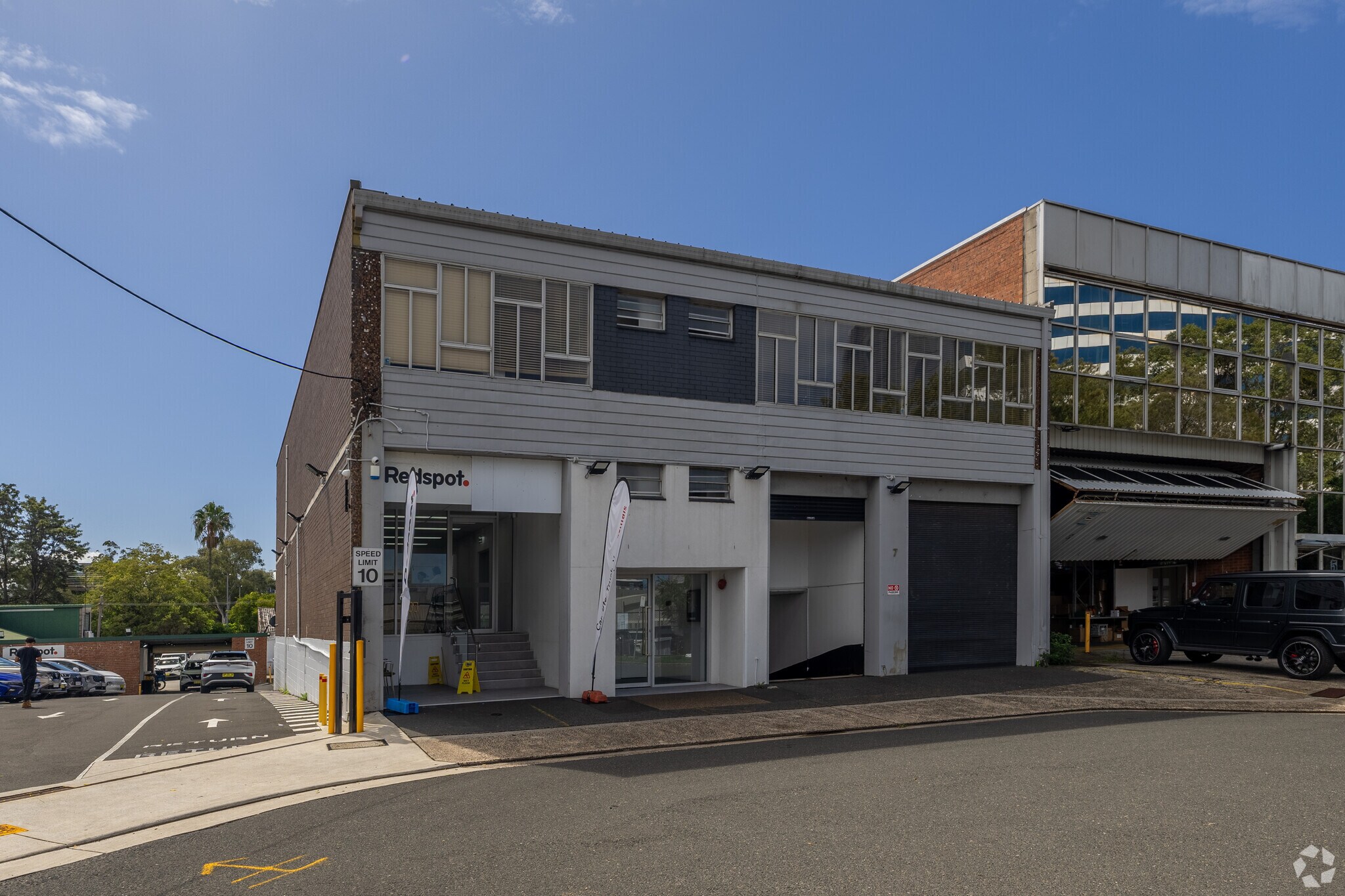 7 Coleman St, Mascot à louer Photo principale- Image 1 de 6