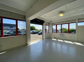 145 Summerlee St, Glasgow for lease Interior Photo- Image 1 of 4