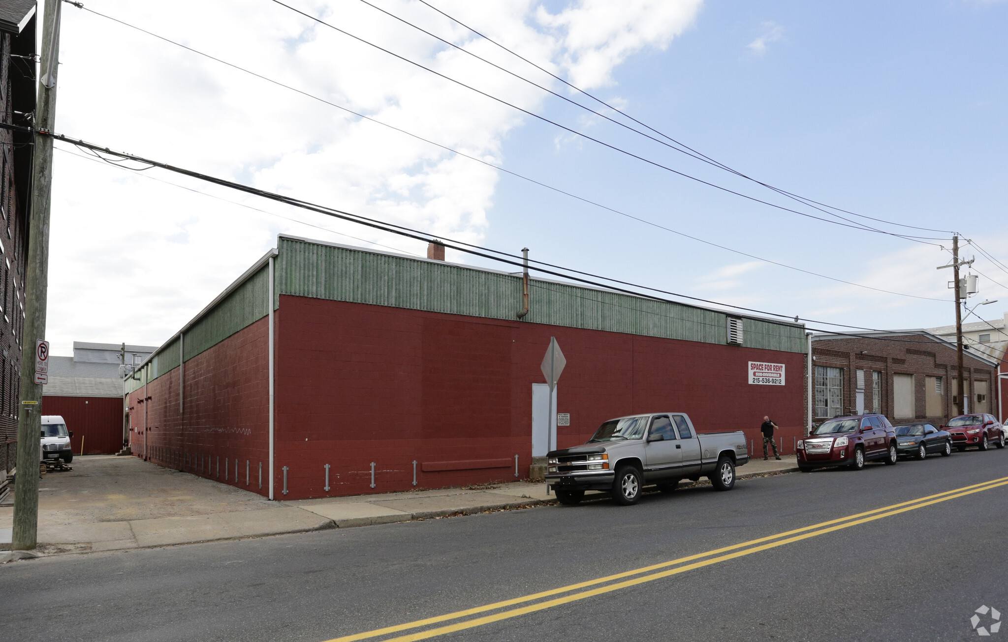 121 Park Ave, Quakertown, PA for sale Primary Photo- Image 1 of 1