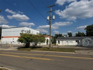 Plus de détails pour 20720 Tuck Rd, Farmington Hills, MI - Industriel à vendre