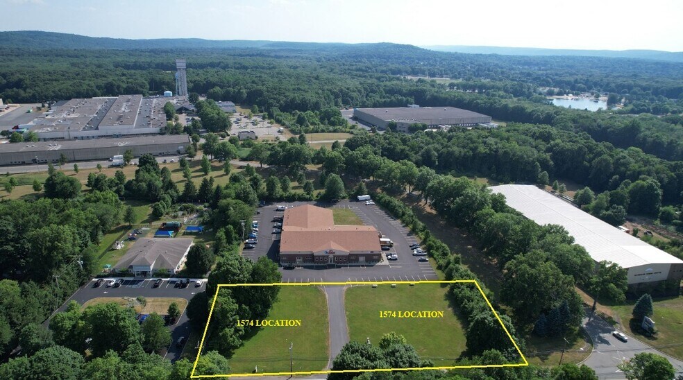1574 Sussex Tpke, Randolph, NJ à vendre - Photo du bâtiment - Image 2 de 4