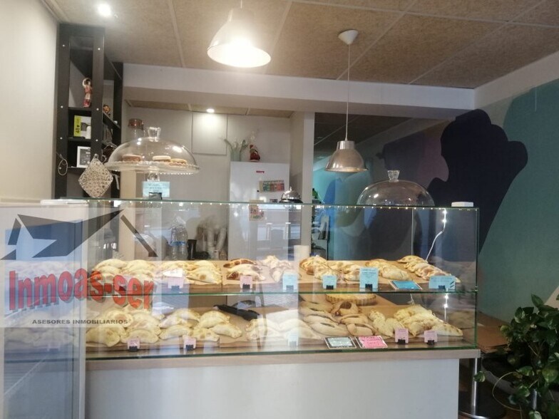 Retail in Barcelona, Barcelona for lease - Interior Photo - Image 3 of 4