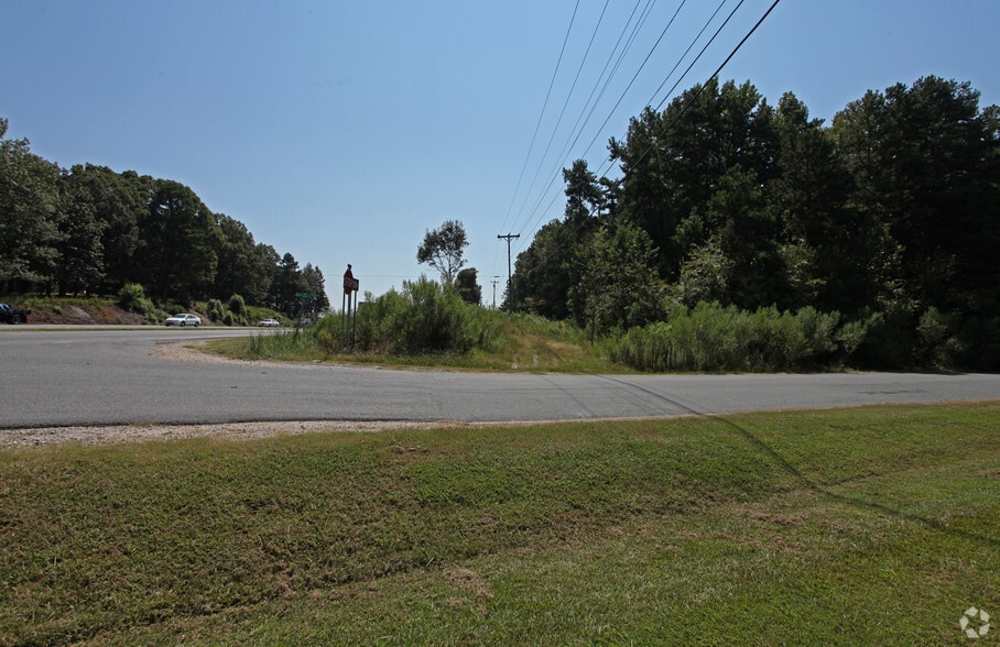 251 Brickyard Rd, Monroe, NC for sale - Primary Photo - Image 2 of 2