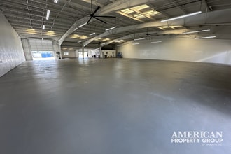 1657 University Pky, Sarasota, FL à louer Photo intérieure- Image 2 de 2