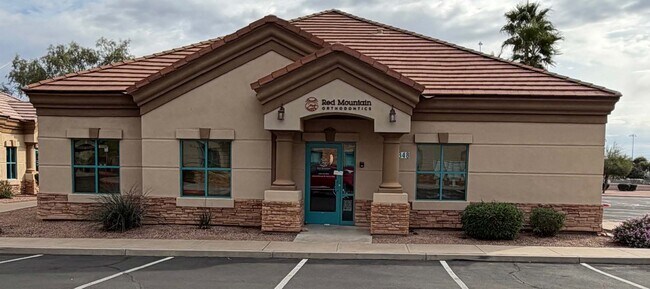 Plus de détails pour 6848 E Brown Rd, Mesa, AZ - Bureau à vendre