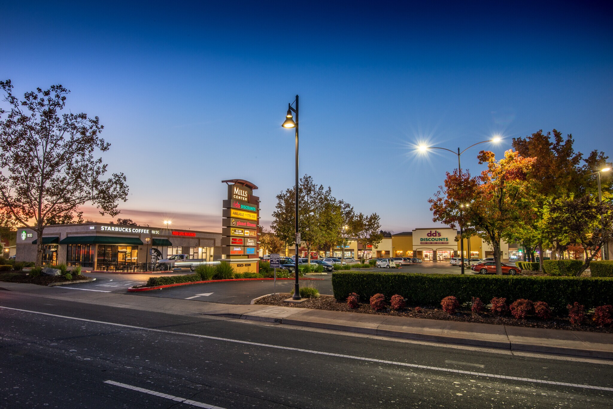 10301-10385 Folsom Blvd, Rancho Cordova, CA for lease Primary Photo- Image 1 of 2