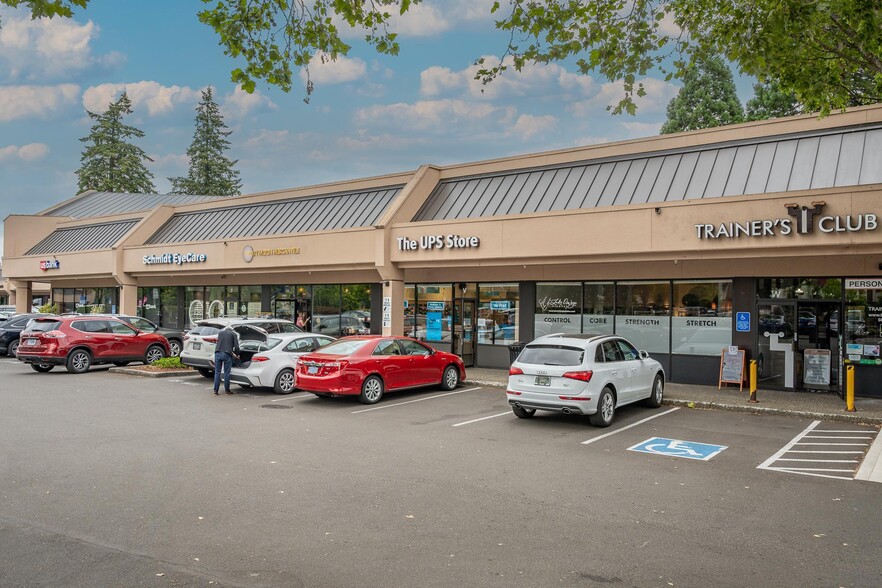 333 S State St, Lake Oswego, OR for lease - Building Photo - Image 3 of 10