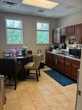 200 Cape Fear Cir, Sneads Ferry, NC for lease Interior Photo- Image 2 of 15