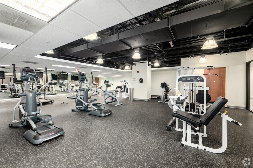 7500 Greenway Center Dr, Greenbelt, MD à louer - Photo intérieure - Image 3 de 38