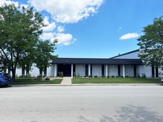 Plus de détails pour 1400 Greenleaf Ave, Elk Grove Village, IL - Industriel à vendre