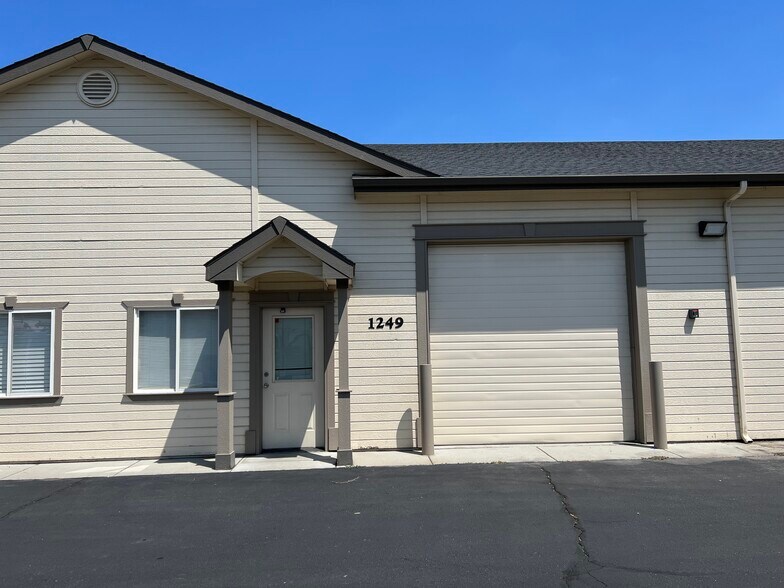 1247 N Midland Blvd, Nampa, ID à vendre - Photo du bâtiment - Image 3 de 4