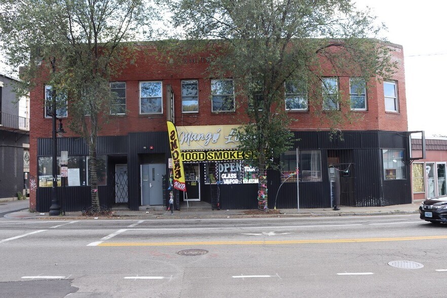 22 Olneyville Sq, Providence, RI à louer - Photo du bâtiment - Image 2 de 6