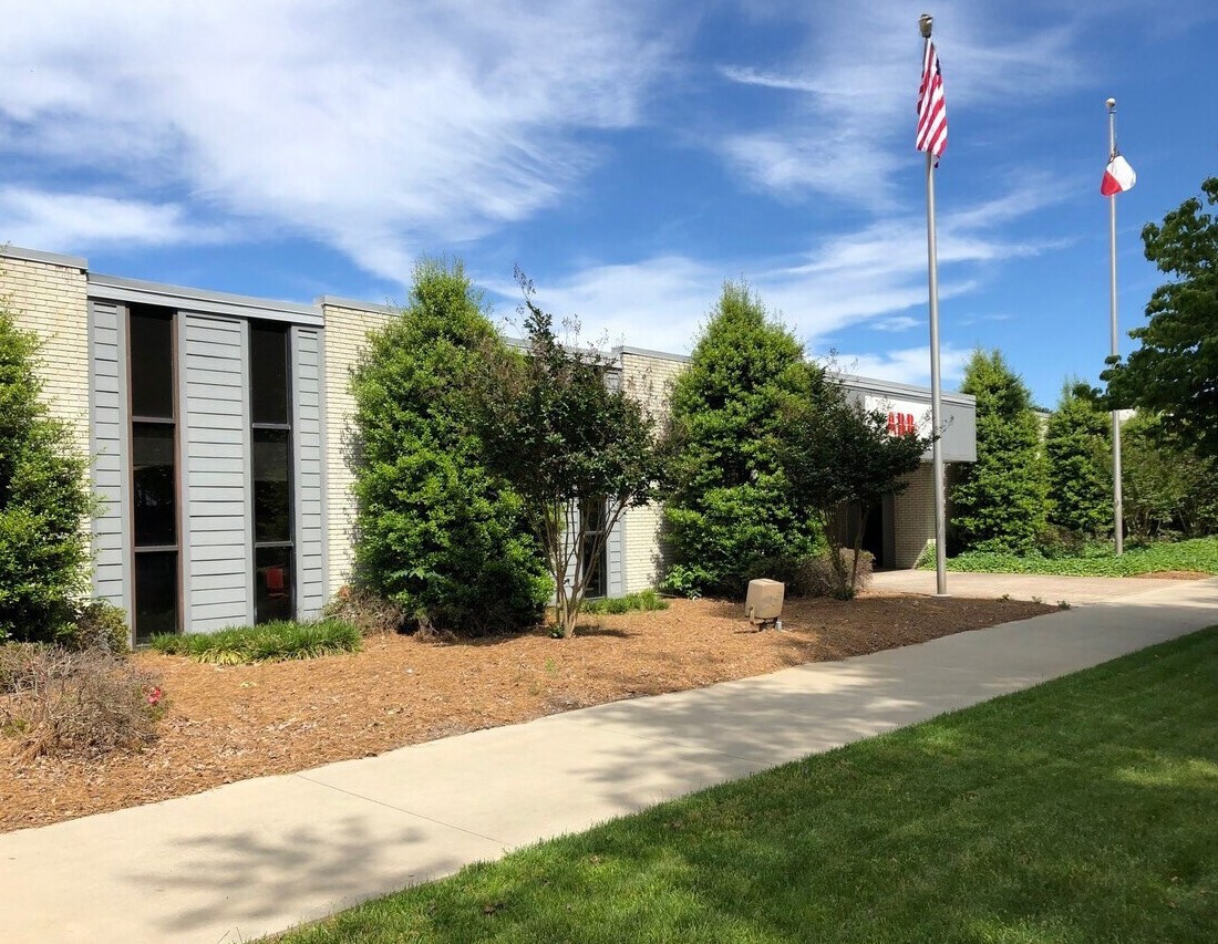 4401 E Dixon Blvd, Shelby, NC for lease Building Photo- Image 1 of 7
