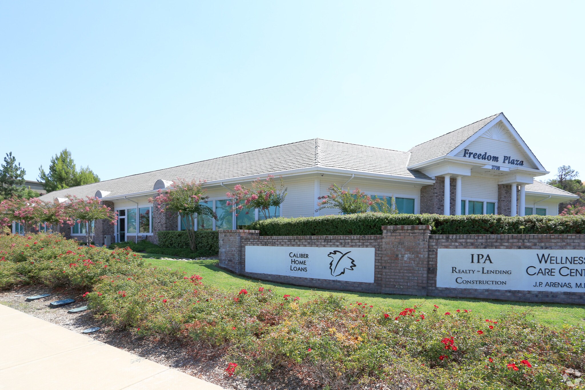 3700 Hilborn Rd, Fairfield, CA for lease Primary Photo- Image 1 of 82