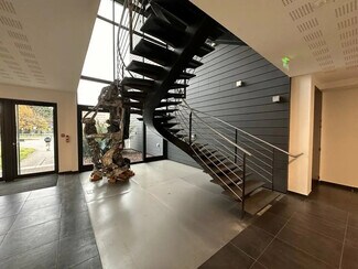 Plus de détails pour Bureau à louer