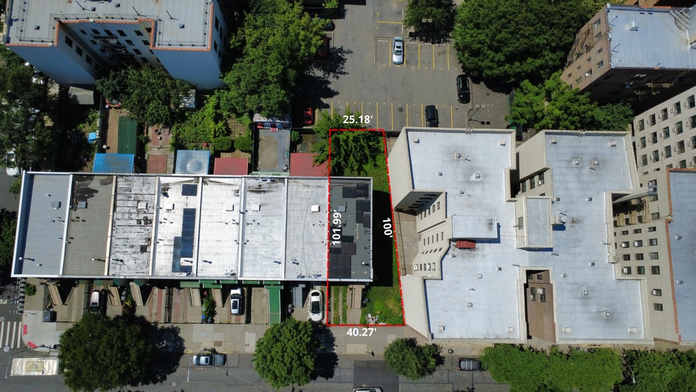 940 E 181st St, Bronx, NY for sale - Building Photo - Image 2 of 4