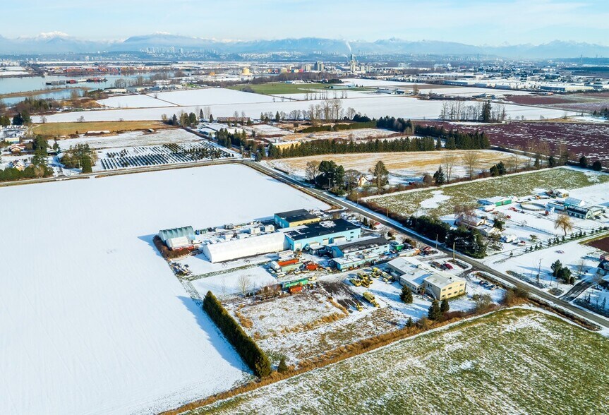 6415 64 St, Delta, BC à vendre - Aérien - Image 2 de 2