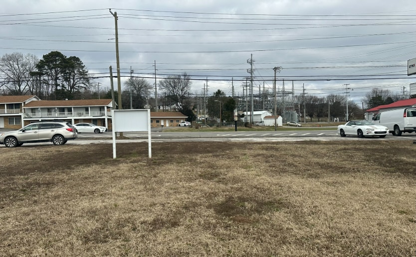 10241 Chapman Hwy, Seymour, TN for sale - Building Photo - Image 2 of 5