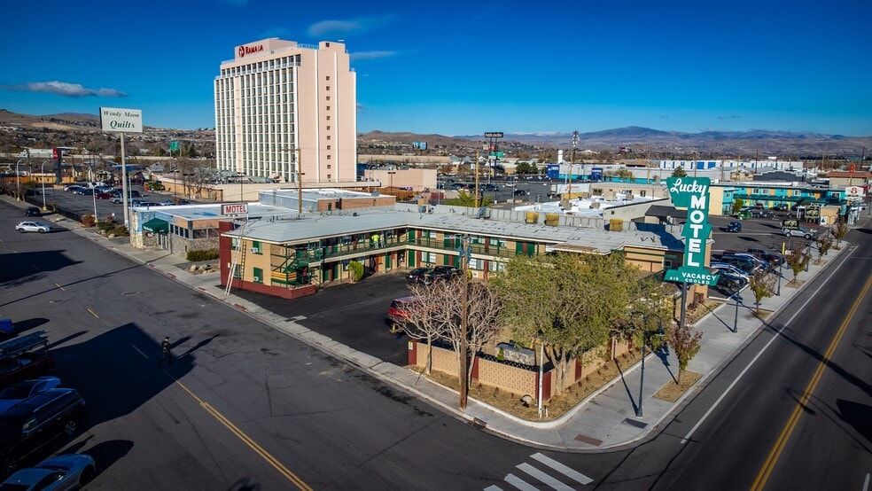 1011 E 4th St, Reno, NV for sale - Building Photo - Image 2 of 25