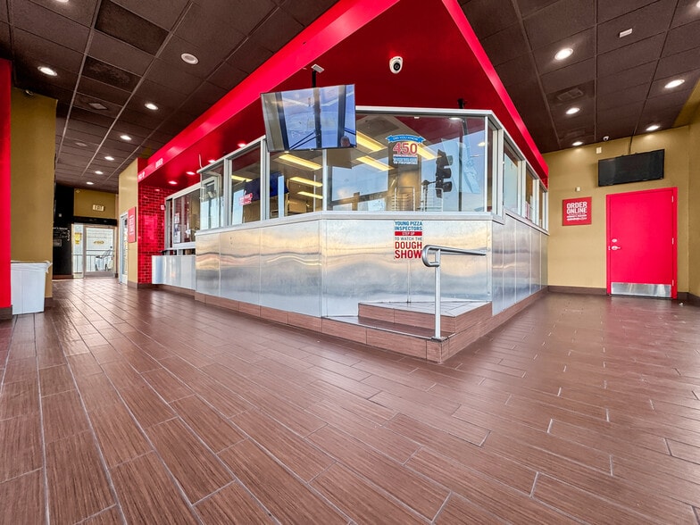 901 S La Brea Ave, Inglewood, CA for lease - Building Photo - Image 3 of 21