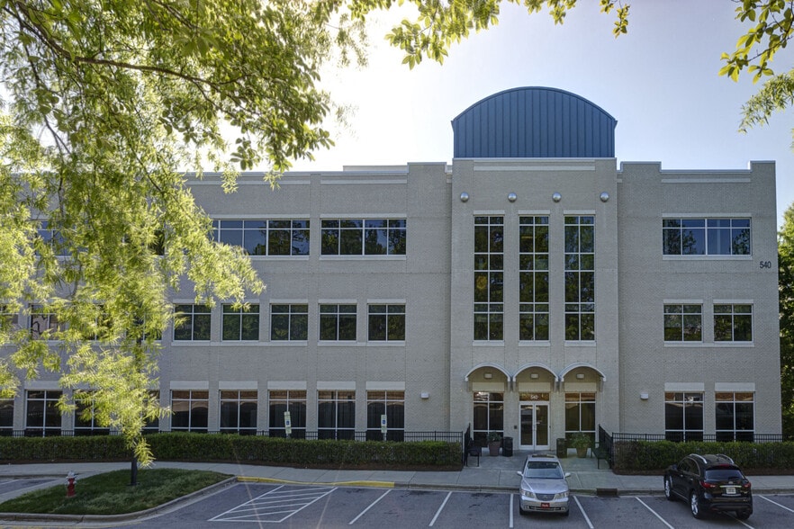 540 New Waverly Pl, Cary, NC for lease - Building Photo - Image 1 of 7
