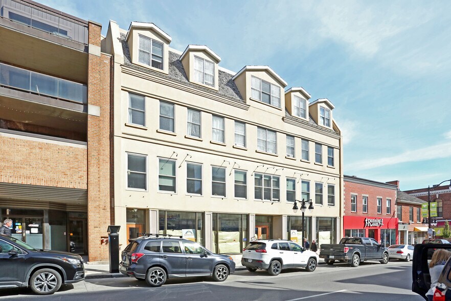 259-265 Princess St, Kingston, ON à louer - Photo du bâtiment - Image 2 de 2