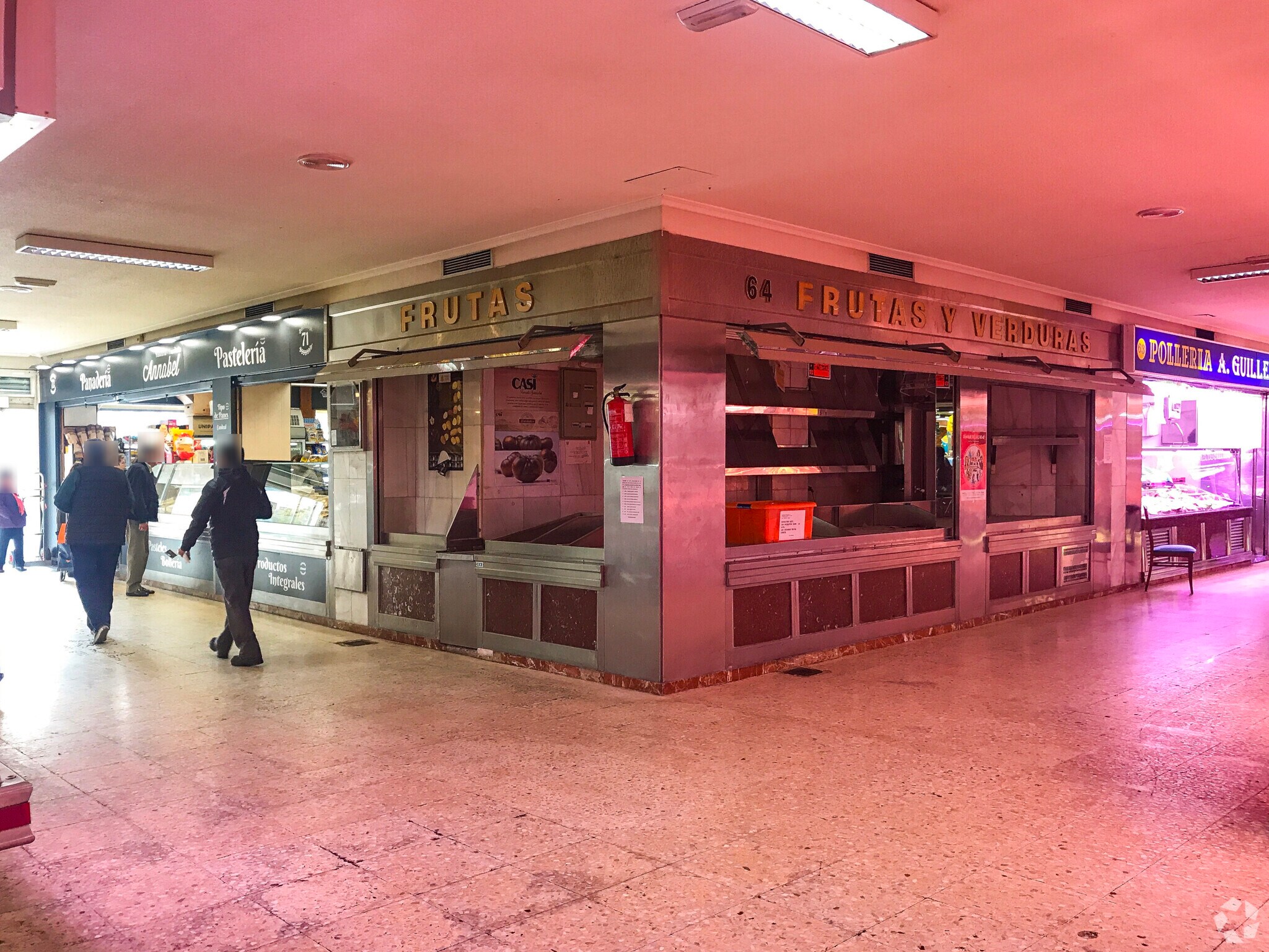 Calle Libertad, 28, Móstoles, Madrid for lease Interior Photo- Image 1 of 2