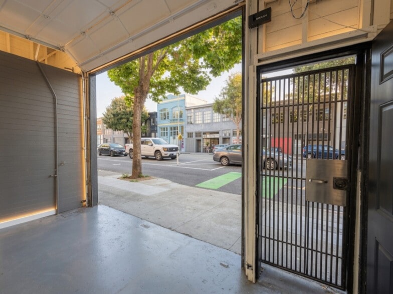 1237 Folsom St, San Francisco, CA for lease - Interior Photo - Image 2 of 16
