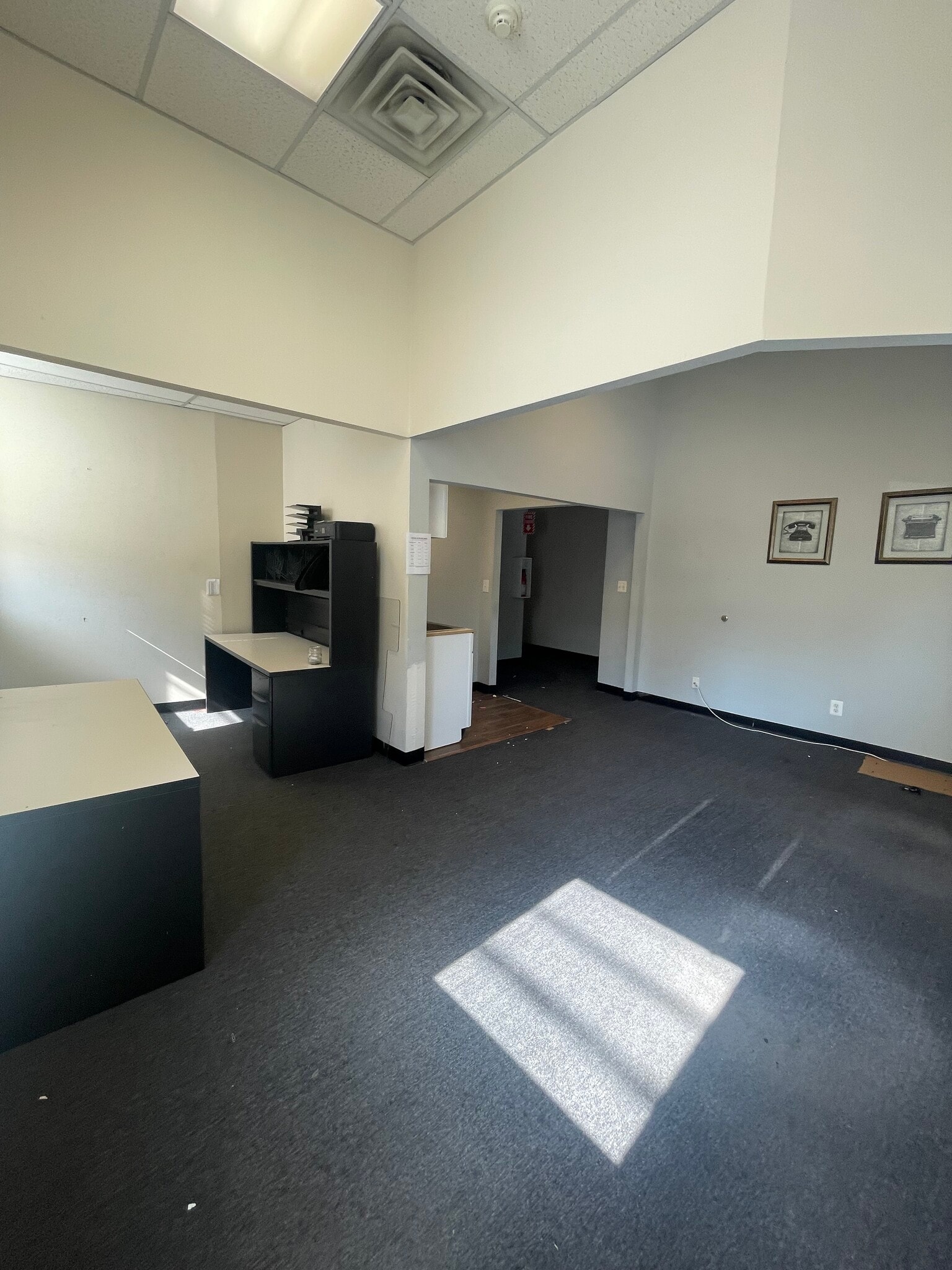 236 NEWARK Ave, Jersey City, NJ for lease Building Photo- Image 1 of 4