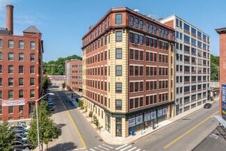 Plus de détails pour 86 Essex St, Haverhill, MA - Commerce de détail à louer