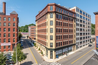 Plus de détails pour 86 Essex St, Haverhill, MA - Commerce de détail à louer