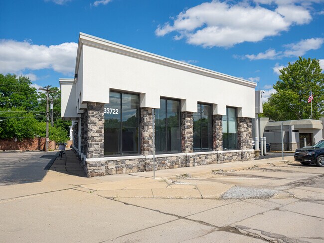 More details for 33722 Woodward Ave, Birmingham, MI - Office for Sale