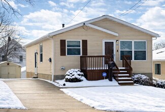 Plus de détails pour Turn-Key 11 Unit Portfolio-Akron Oh – Spécialité à vendre, Akron, OH