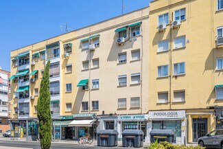 Plus de détails pour Multi-résidentiel à vendre