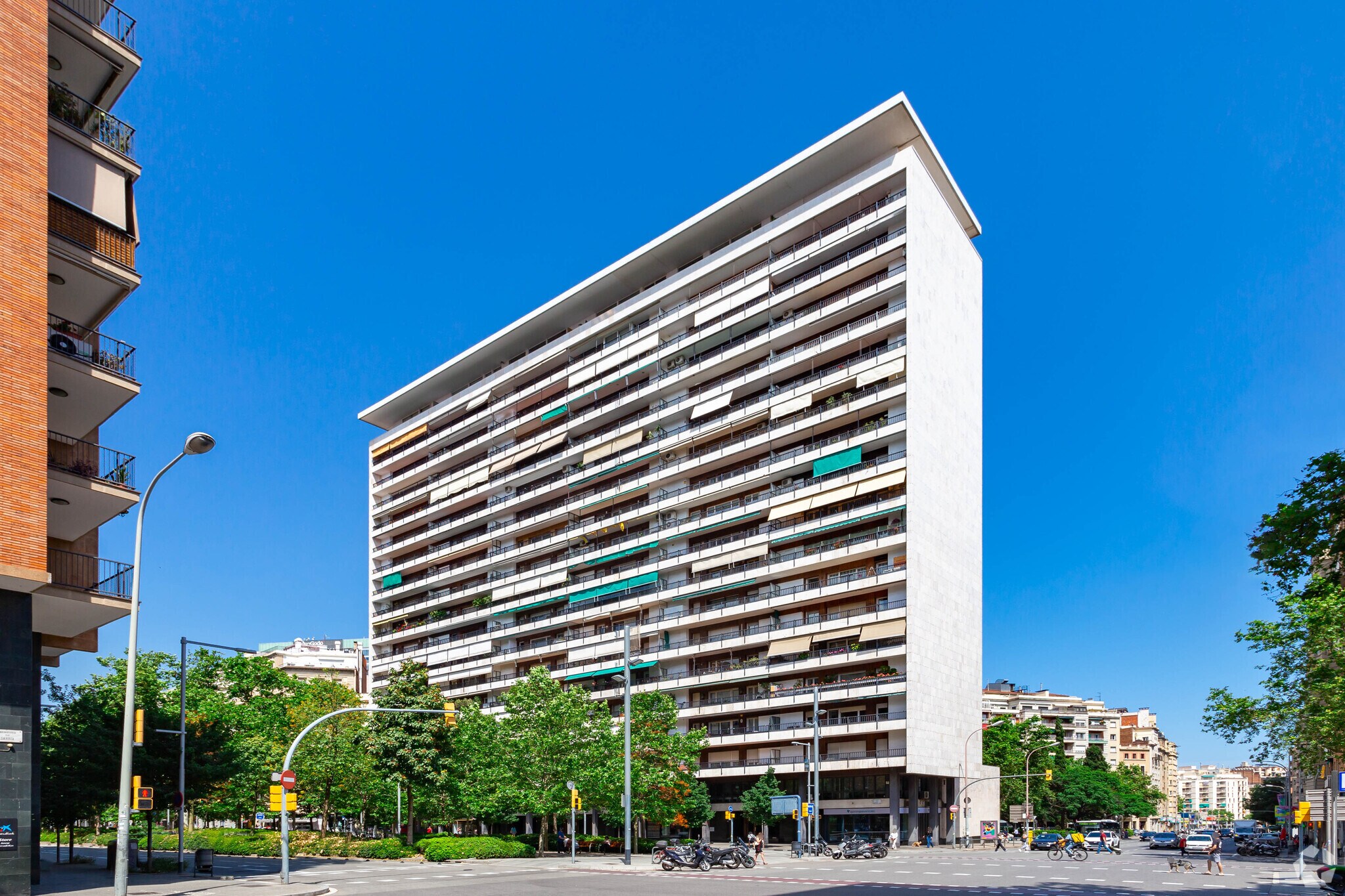 Avinguda de Josep Tarradellas, 120-128, Barcelona, Barcelona for lease Primary Photo- Image 1 of 6