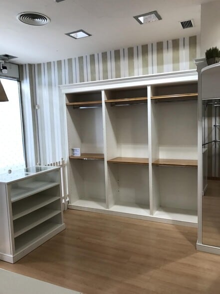 Calle Cabrera, 1, Córdoba, Córdoba for lease - Building Photo - Image 3 of 6