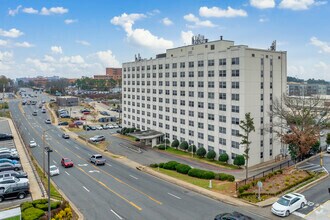 6115 W Markham St, Little Rock, AR - AÉRIEN Vue de la carte - Image1