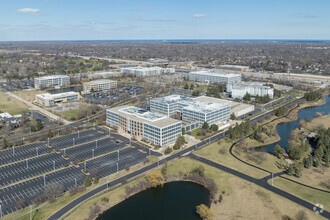 3 Parkway Blvd N, Deerfield, IL - AERIAL  map view