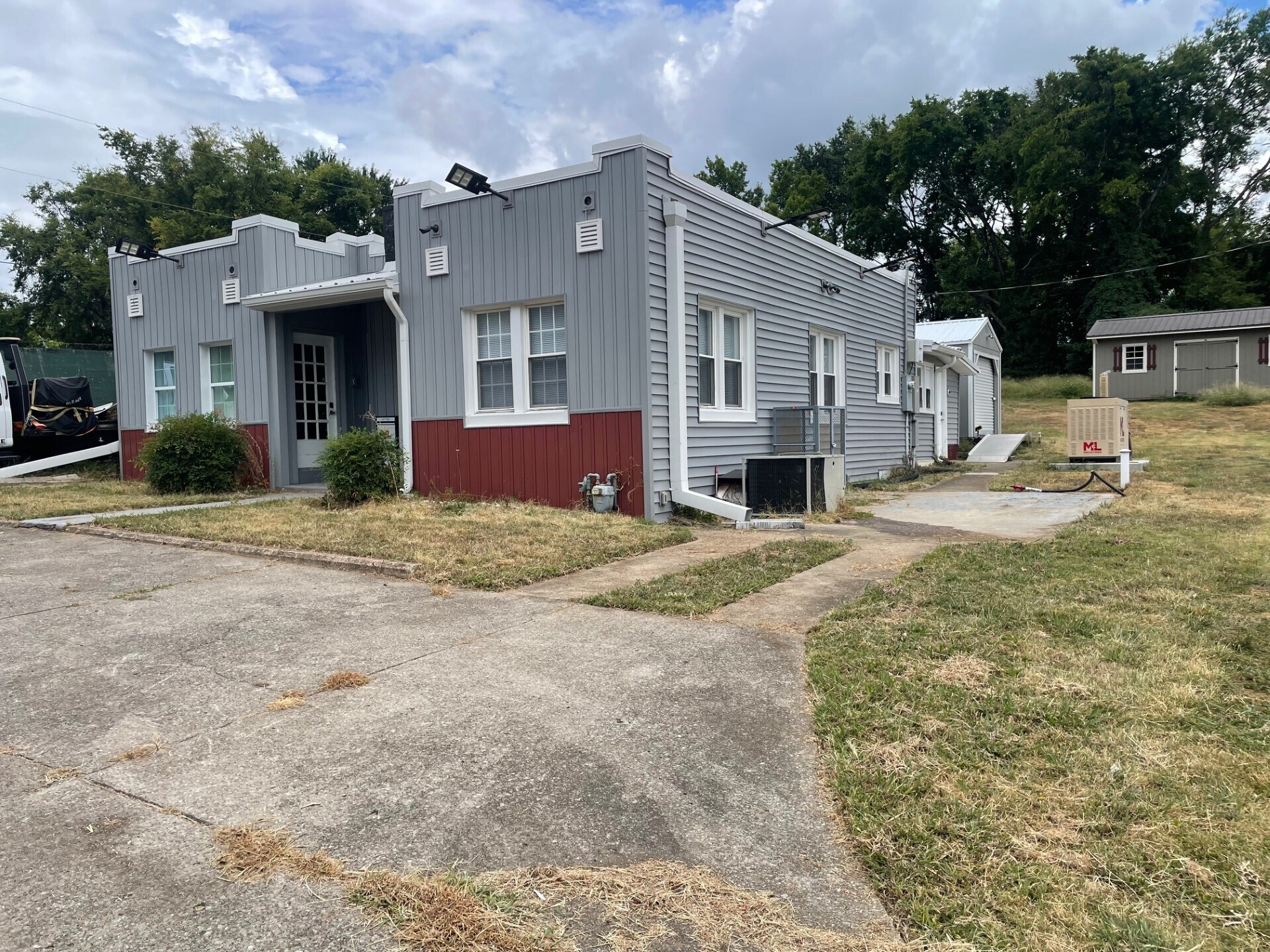 303 Bridgeway Ave, Old Hickory, TN à vendre Photo du bâtiment- Image 1 de 14