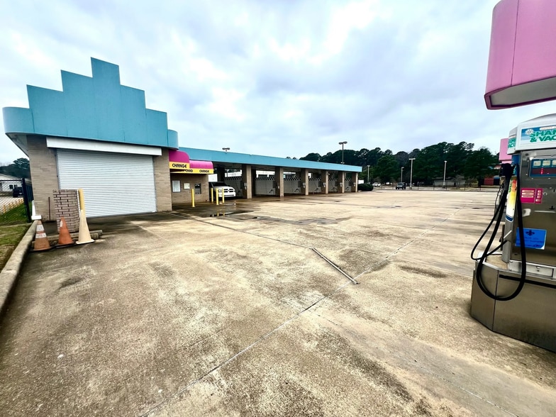 879 Bert Kouns Industrial Loop, Shreveport, LA à vendre - Photo du bâtiment - Image 3 de 3