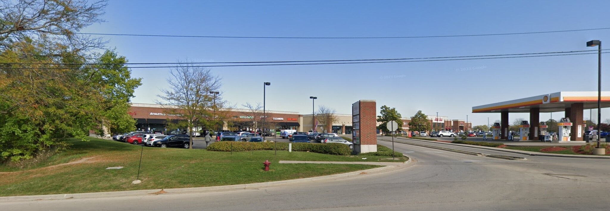 125-205 S Eastwood Dr, Woodstock, IL à louer Photo du bâtiment- Image 1 de 4