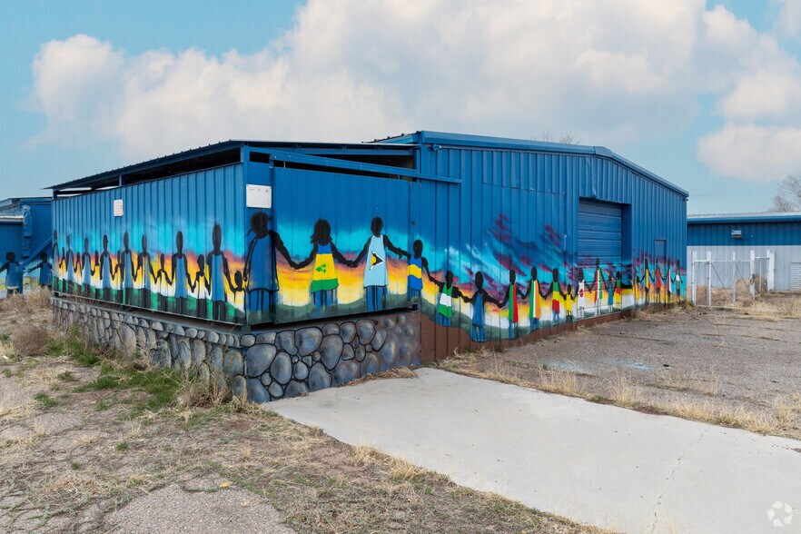 113 Gold Ave, Grants, NM à vendre - Photo du bâtiment - Image 2 de 27