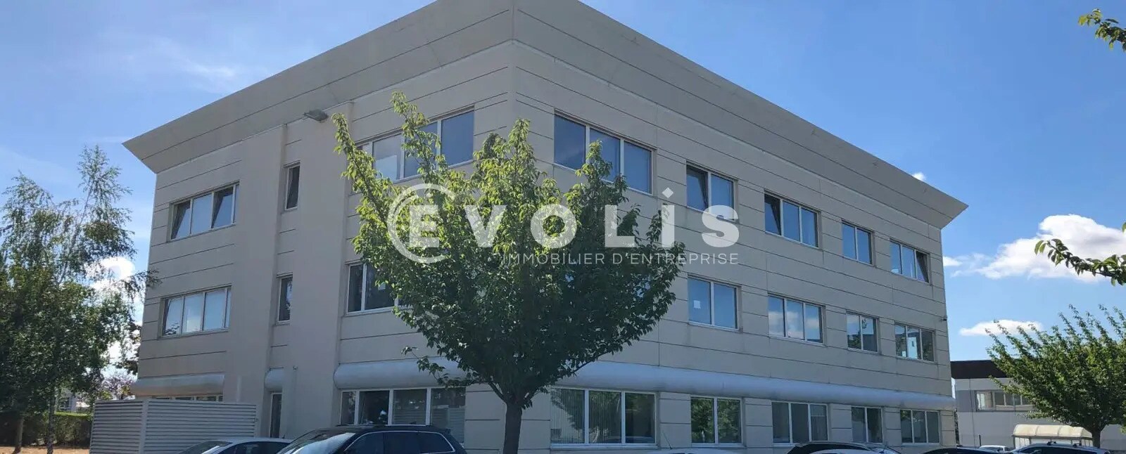 Bureau dans Mareuil-lès-Meaux à louer Photo du bâtiment- Image 1 de 4