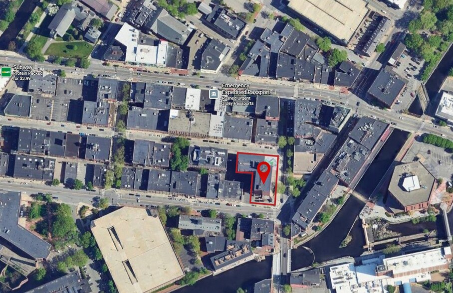 45 Central St, Lowell, MA à louer - Photo principale - Image 1 de 1