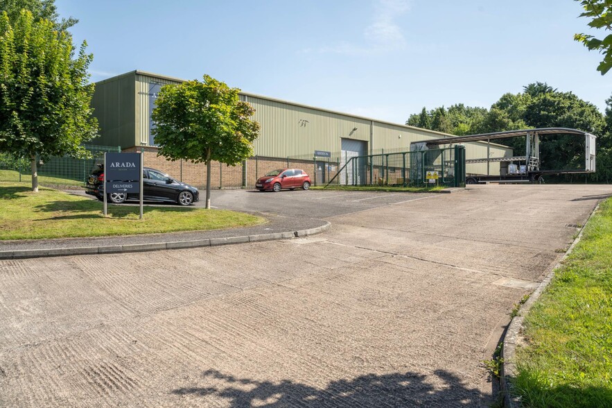 Millwey Rise Industrial Estate, Axminster for sale - Primary Photo - Image 1 of 9