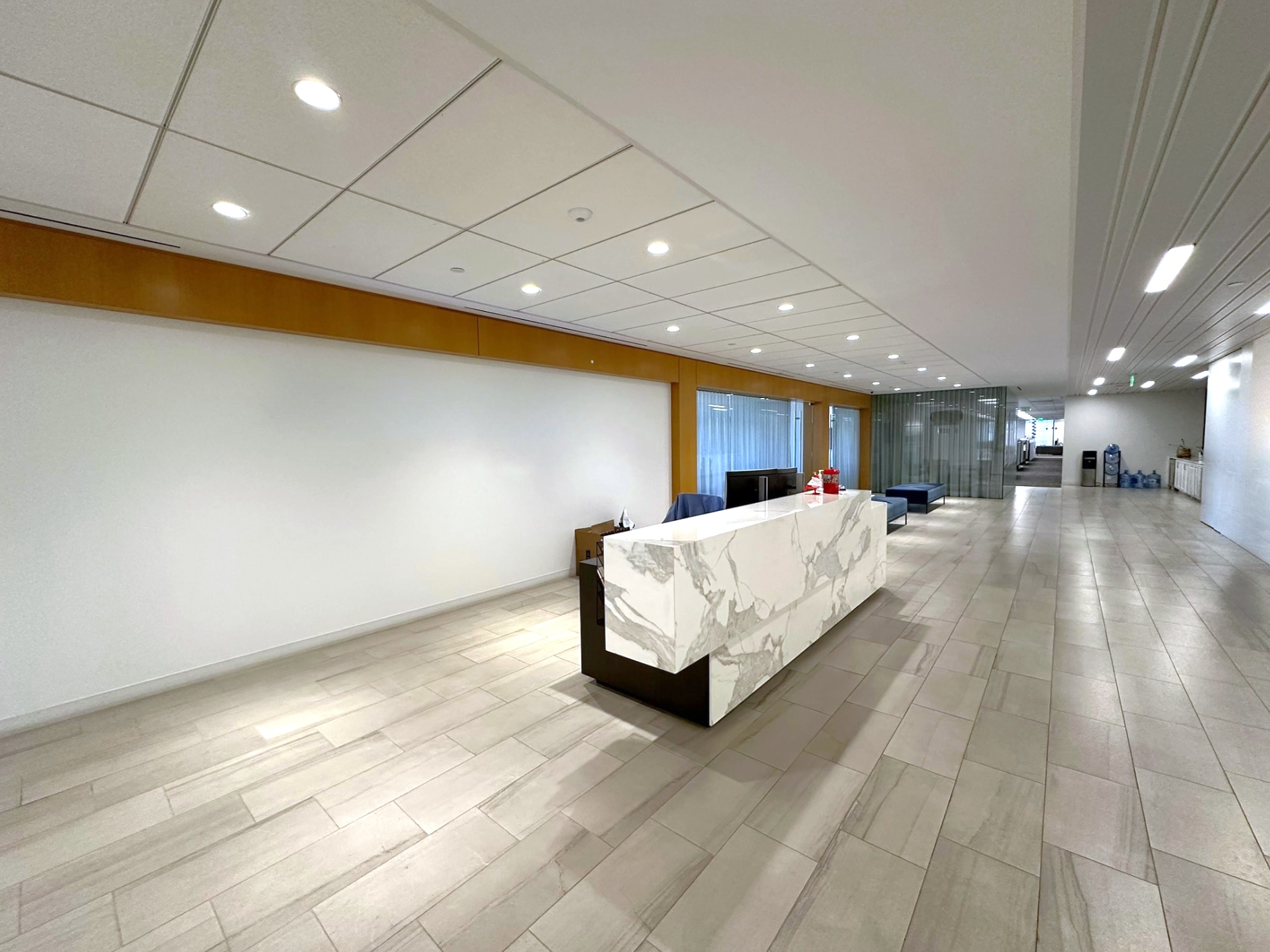 1901 Avenue of the Stars, Los Angeles, CA à louer Photo intérieure- Image 1 de 15