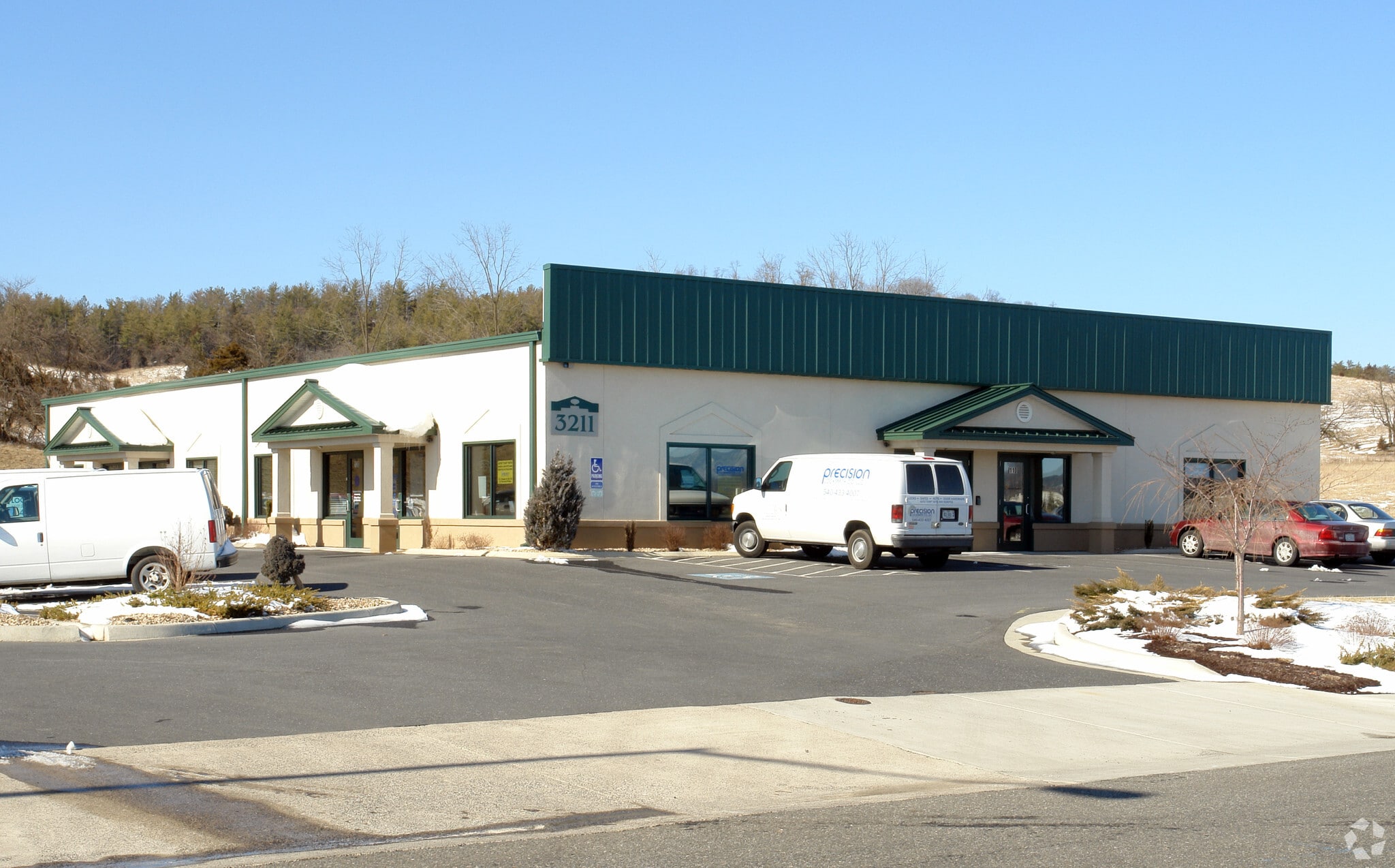 3211 Peoples Dr, Harrisonburg, VA for sale Building Photo- Image 1 of 2