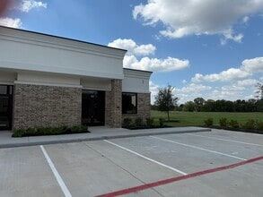 6110 Sienna Ranch Rd, Missouri City, TX for lease Interior Photo- Image 1 of 11